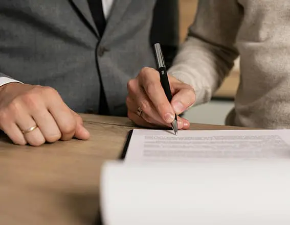 Hiring a realtor for house Hiring a realtor for house