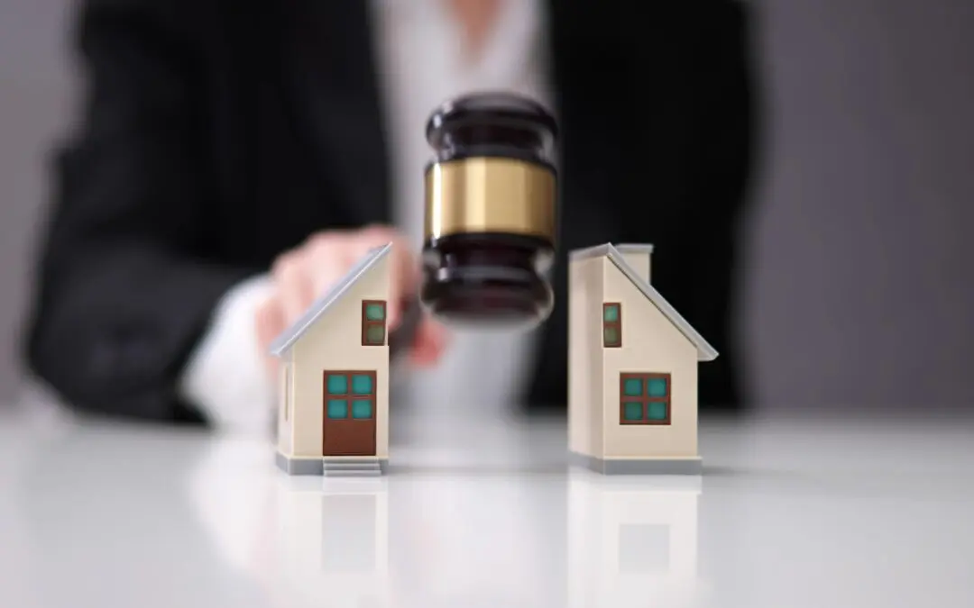 Selling a House in Divorce: What Are Your Options?
