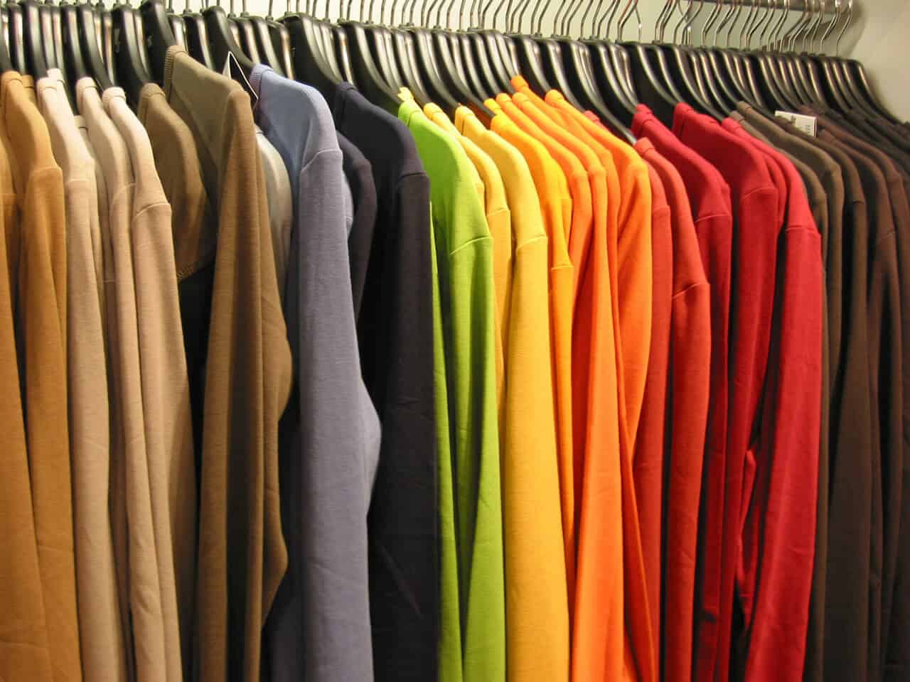 Organize your clothes by category and color, from light to dark