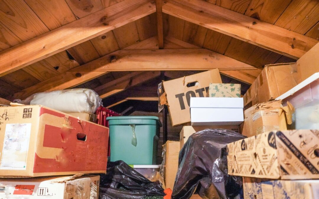 How to Sell a Hoarder House Without Cleaning