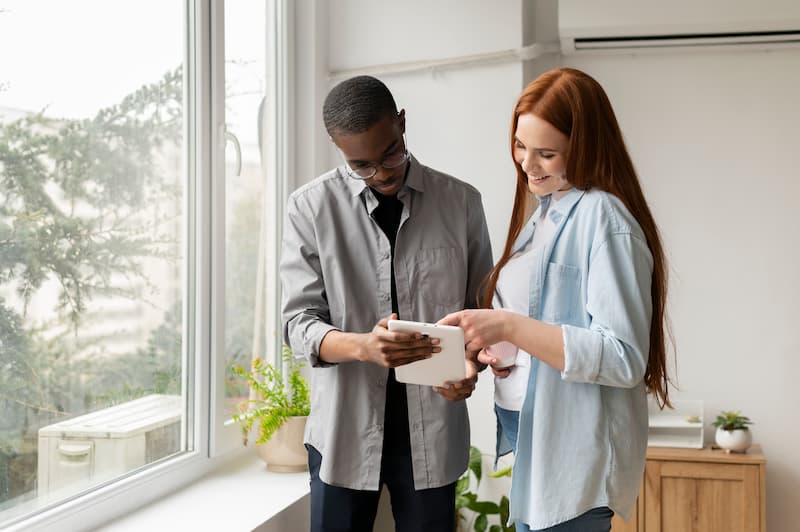 How to Politely Decline a House Offer