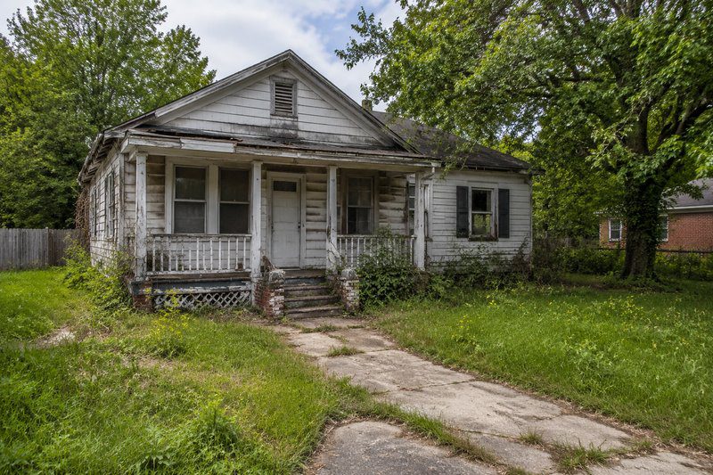 Why Cash Buyers Want That Ugly House