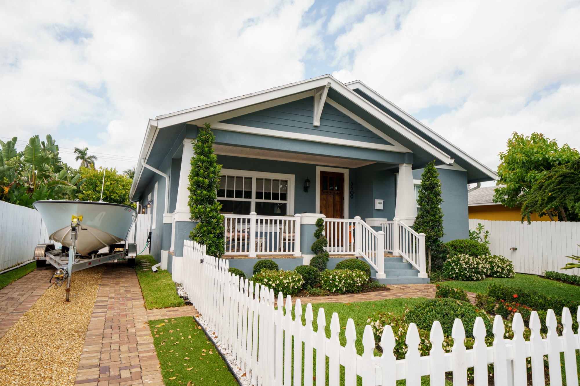 Bungalow with a front porch in Palm Beach County, Florida